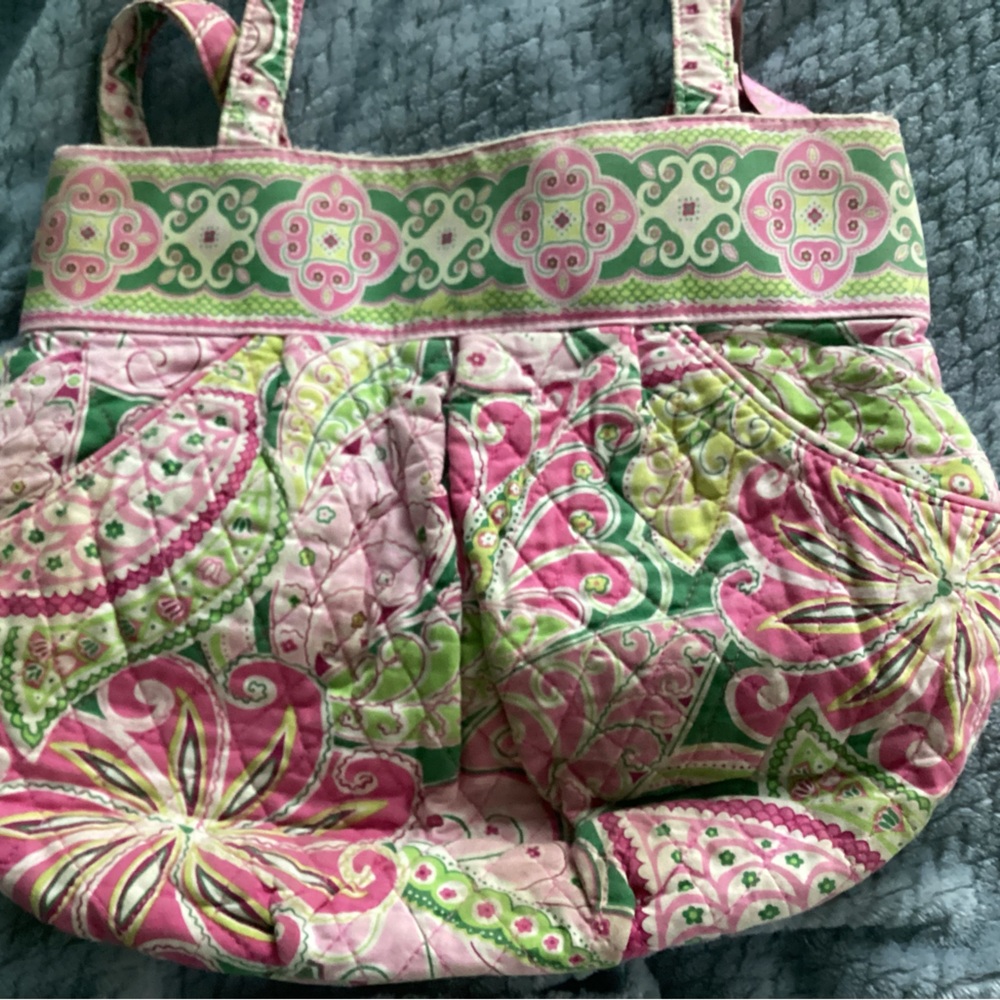Vera Bradley MORGAN Tote in Retired Pink Pinwheel Pattern